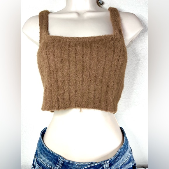 Cotton: On Brown Soft Fuzzy Cropped Tank Top Size Large 100% Recycled Plastic - Picture 1 of 3